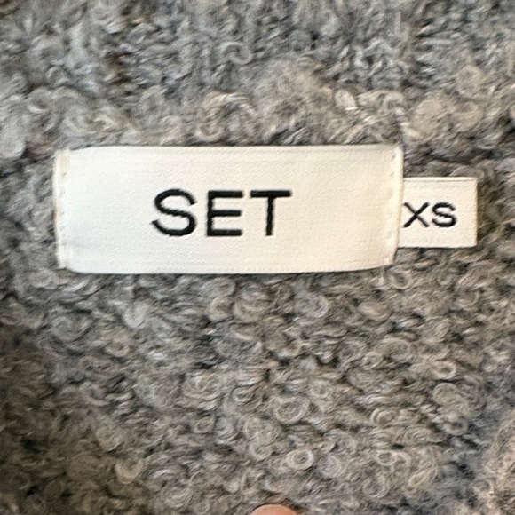 SET Active Cozy Gray Crew Neck Sweater - Picture 2 of 8